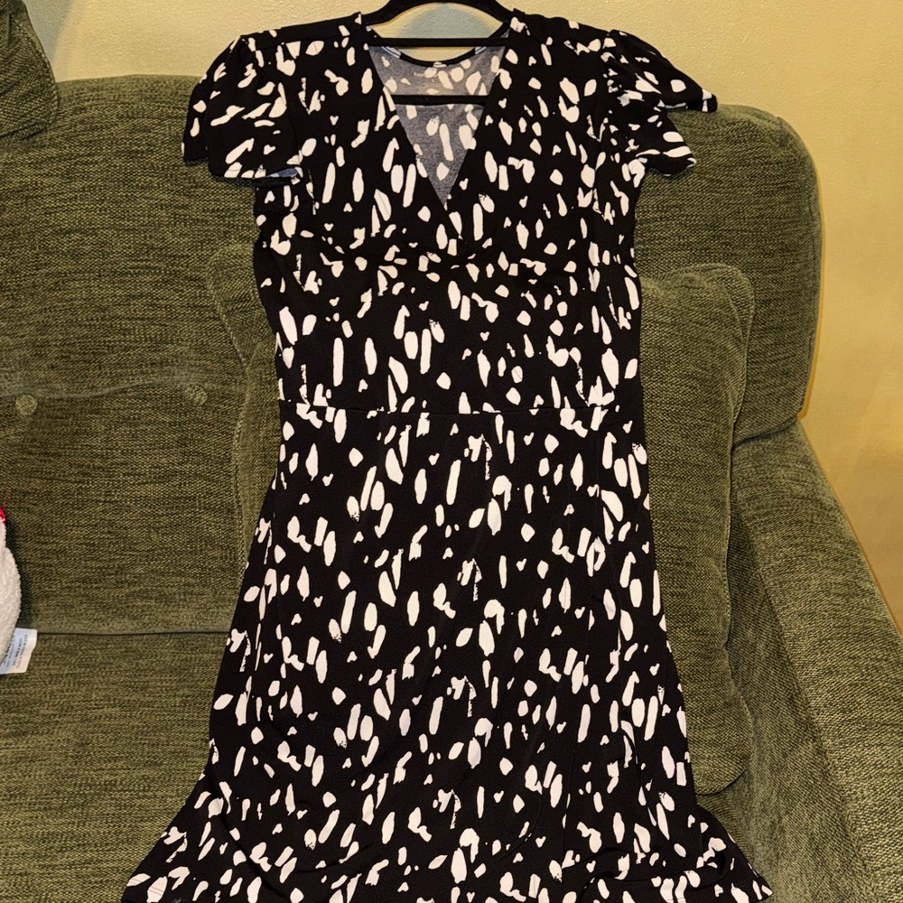 Nine West Black and White Midi Dress